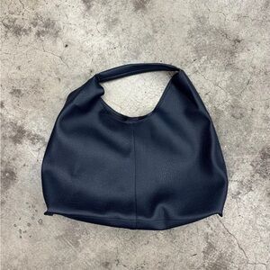 8 Other Reasons Linda Tote in Navy